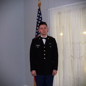 Meet your Posher, Lawrence